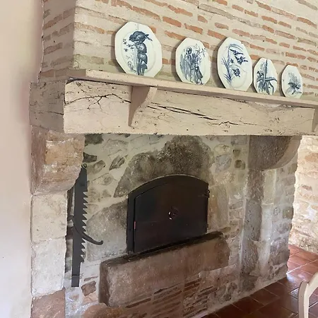 Maison Perigourdine Avec Piscine & Charme Ancien Holiday home *